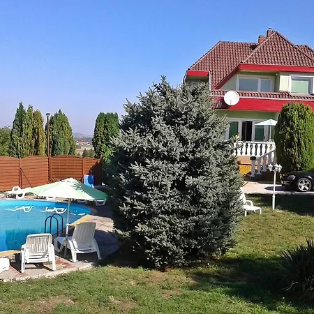 Lejlighed Fam, Appart. Mit Kochnische Mit Bad +Balkon ! - #17741 Cserszegtomaj