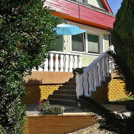Fam, Appart. Mit Kochnische Mit Bad +Balkon ! - #17741 Lejlighed *